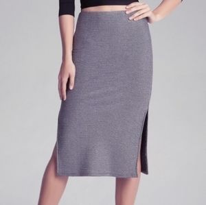 BEBE Metallic Tweed Side SLIT SKIRT SIZE XS WITH ELASTIC WAISTBAND